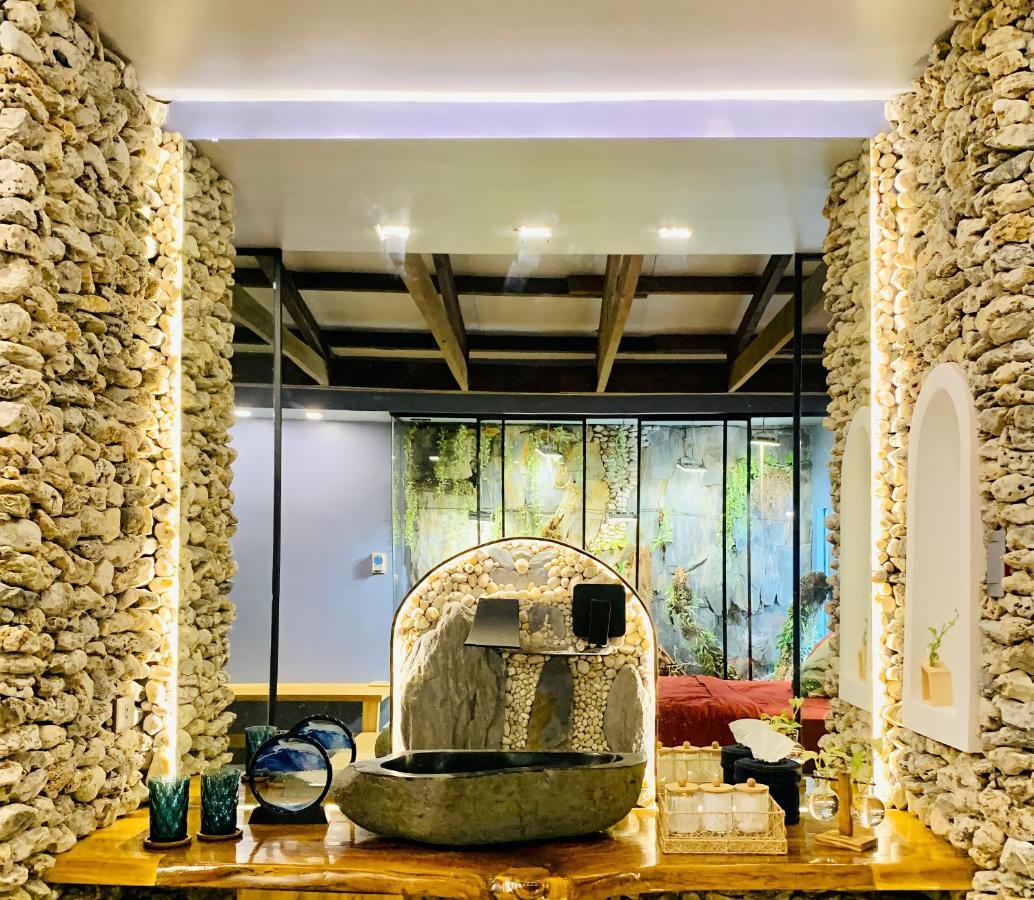 Rockinnest Hotel El Nido Exterior photo